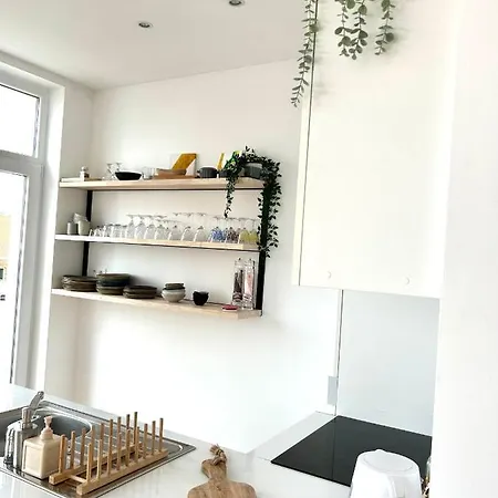 The Suncatcher Apartment *
